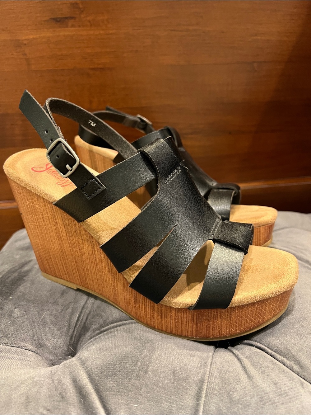 Jellypop Black Strappy Faux-Wood Wedge Sandals